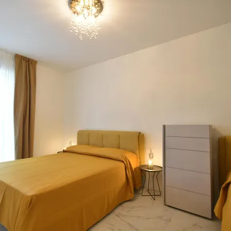Villaggio Evanike Deluxe *