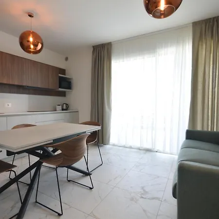 Villaggio Evanike Deluxe 比比翁